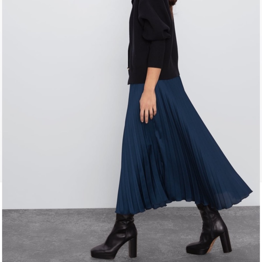 NEW Zara Satin Pleated Midi Skirt in Blue